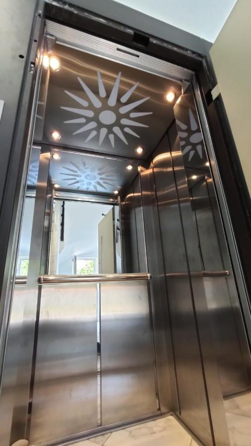 Crystal Blue Apartments Nea Kallikrateia المظهر الخارجي الصورة