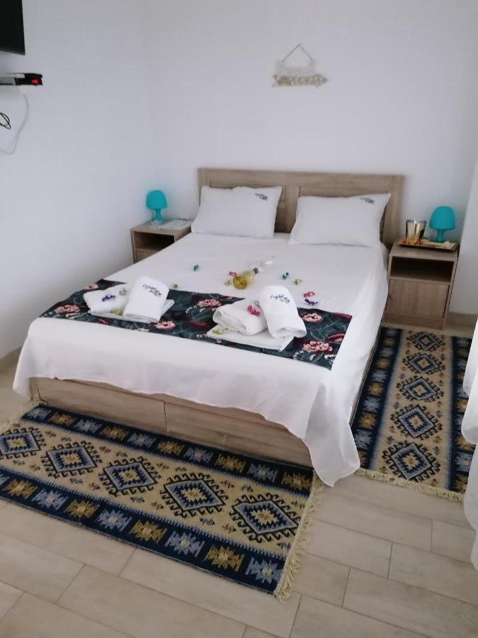 Crystal Blue Apartments Nea Kallikrateia المظهر الخارجي الصورة