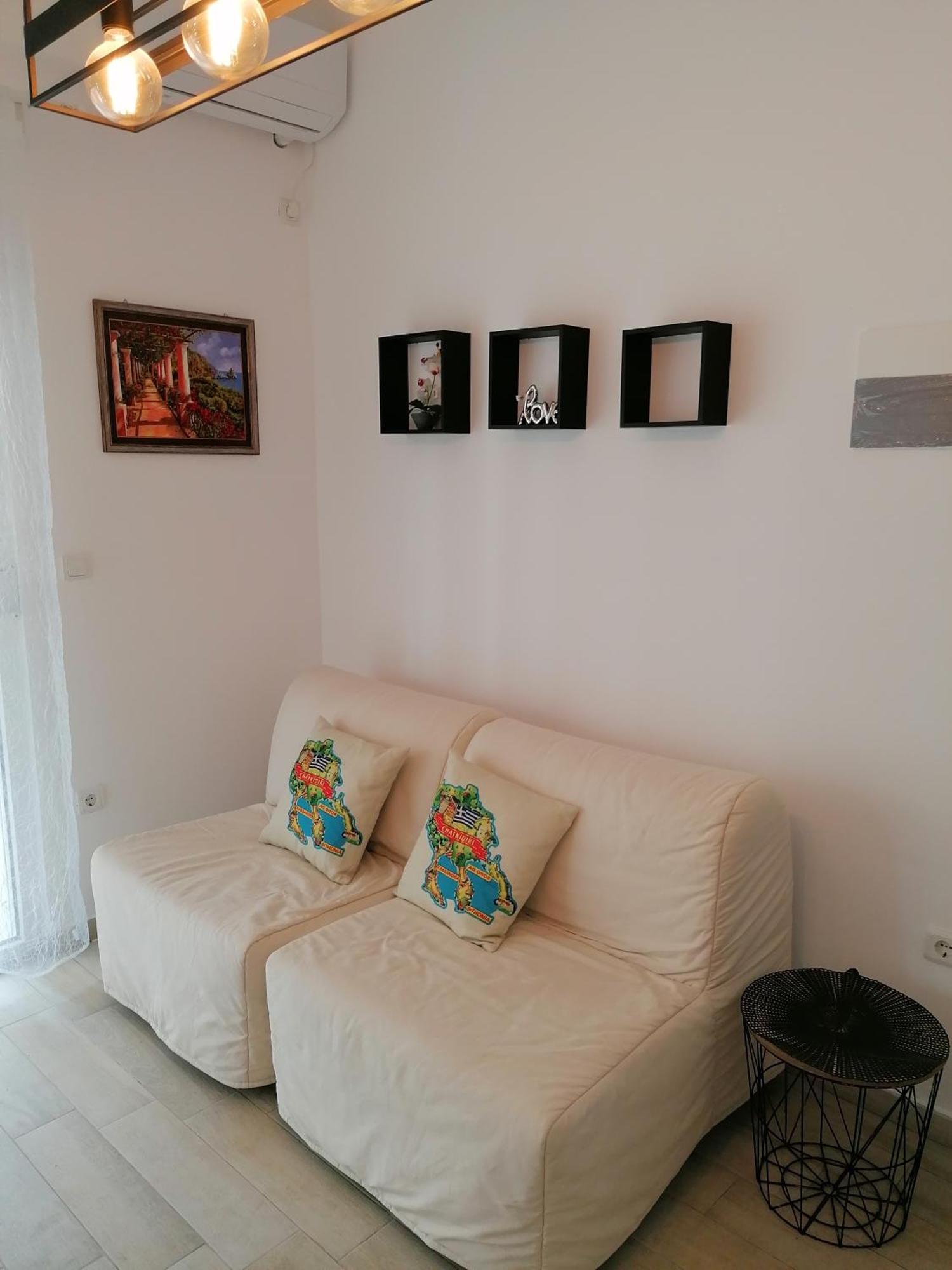Crystal Blue Apartments Nea Kallikrateia الغرفة الصورة