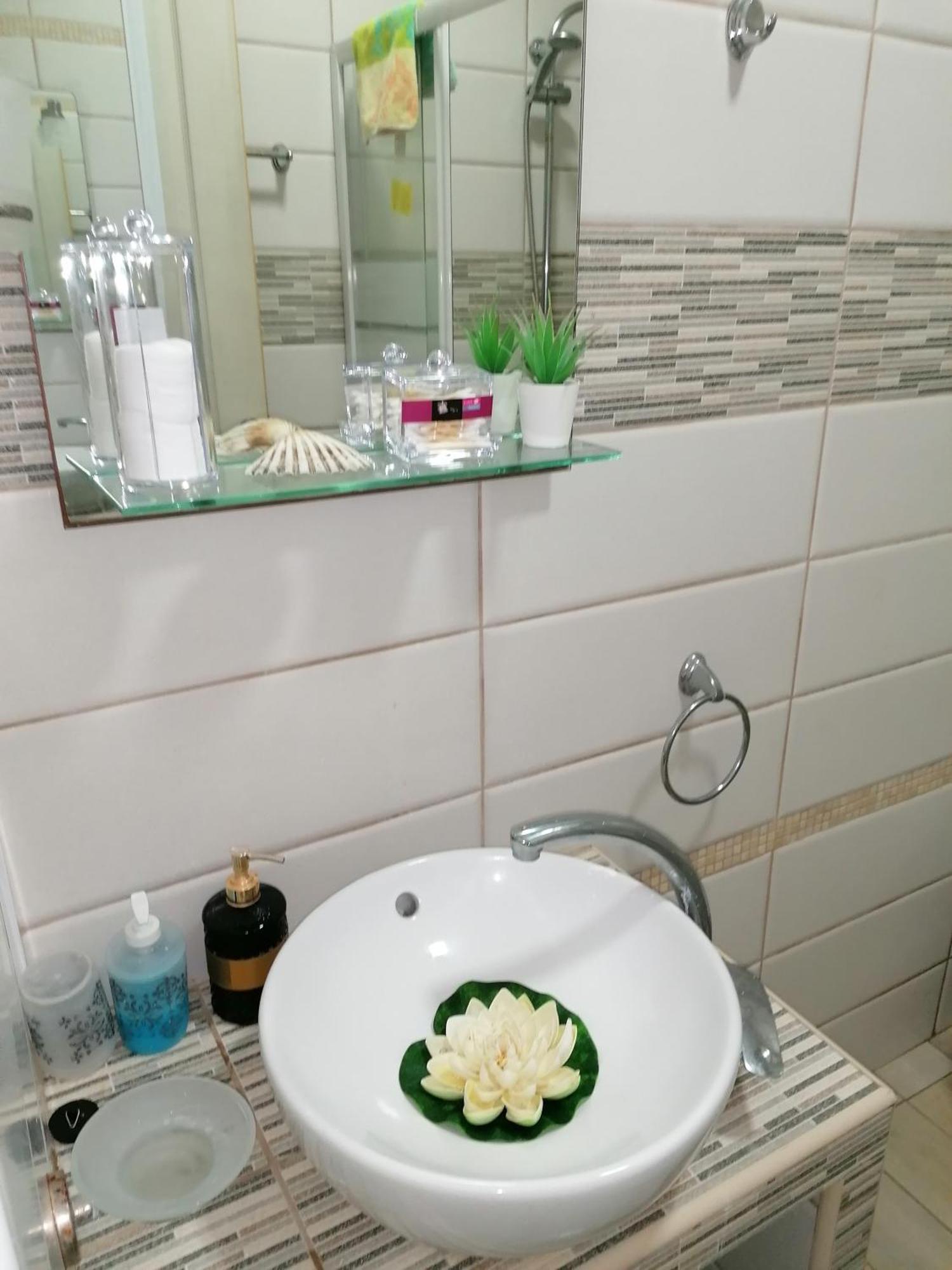 Crystal Blue Apartments Nea Kallikrateia الغرفة الصورة