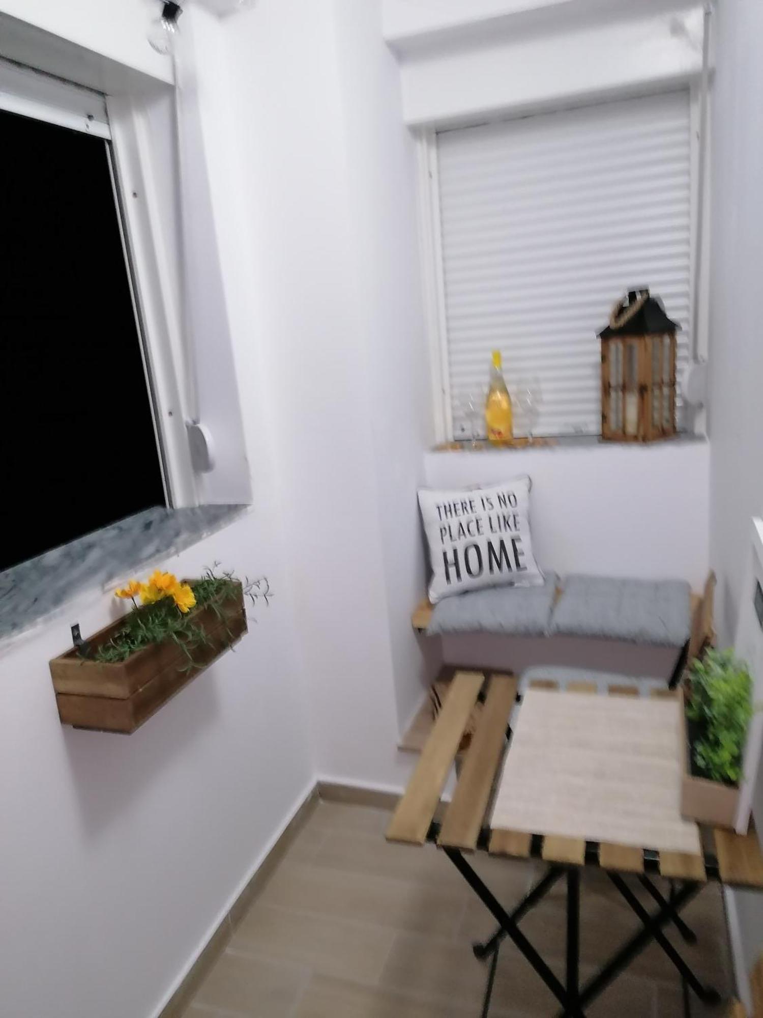Crystal Blue Apartments Nea Kallikrateia الغرفة الصورة